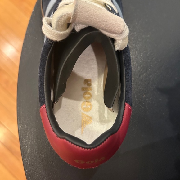 Gola Women’s Cyclone Navy Sneakers SZ 7 Like New - Picture 5 of 7